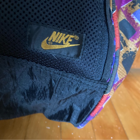 Vintage Nike gym bag - Picture 4 of 5